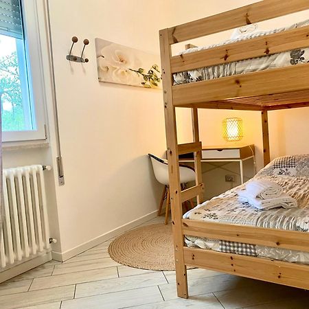 Minerva Holiday Home Manerba del Garda Esterno foto