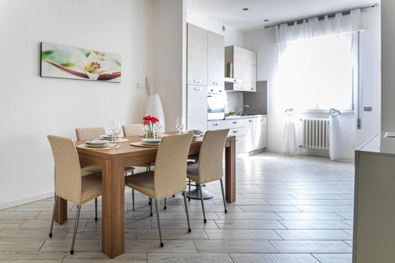 Minerva Holiday Home Manerba del Garda Esterno foto