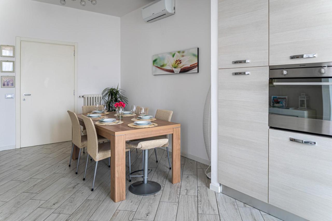 Minerva Holiday Home Manerba del Garda Esterno foto