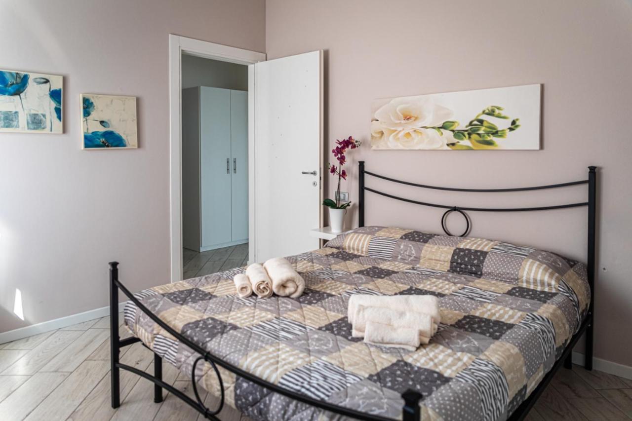 Minerva Holiday Home Manerba del Garda Esterno foto
